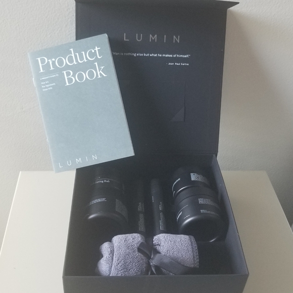 Lumin Mens Complete Skincare Gift Set - Picture 2 of 4